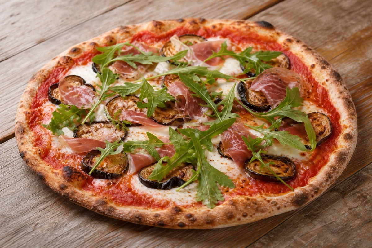 Aubergine pizza