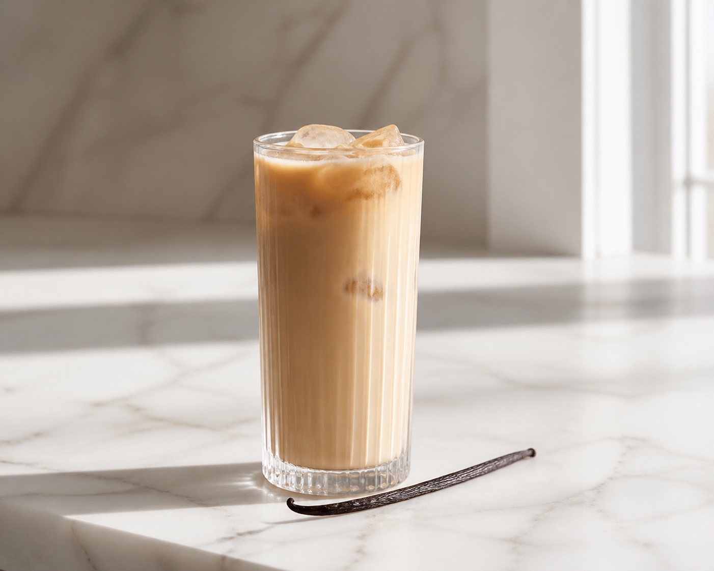 Latte frío de vainilla representativo